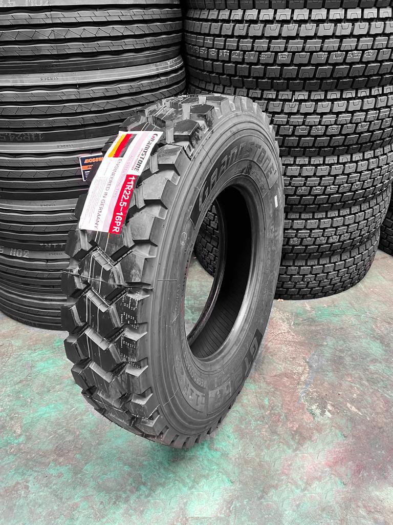 llantas para camion pantaneras o taconudas llantas para camion pantaneras o taconudas